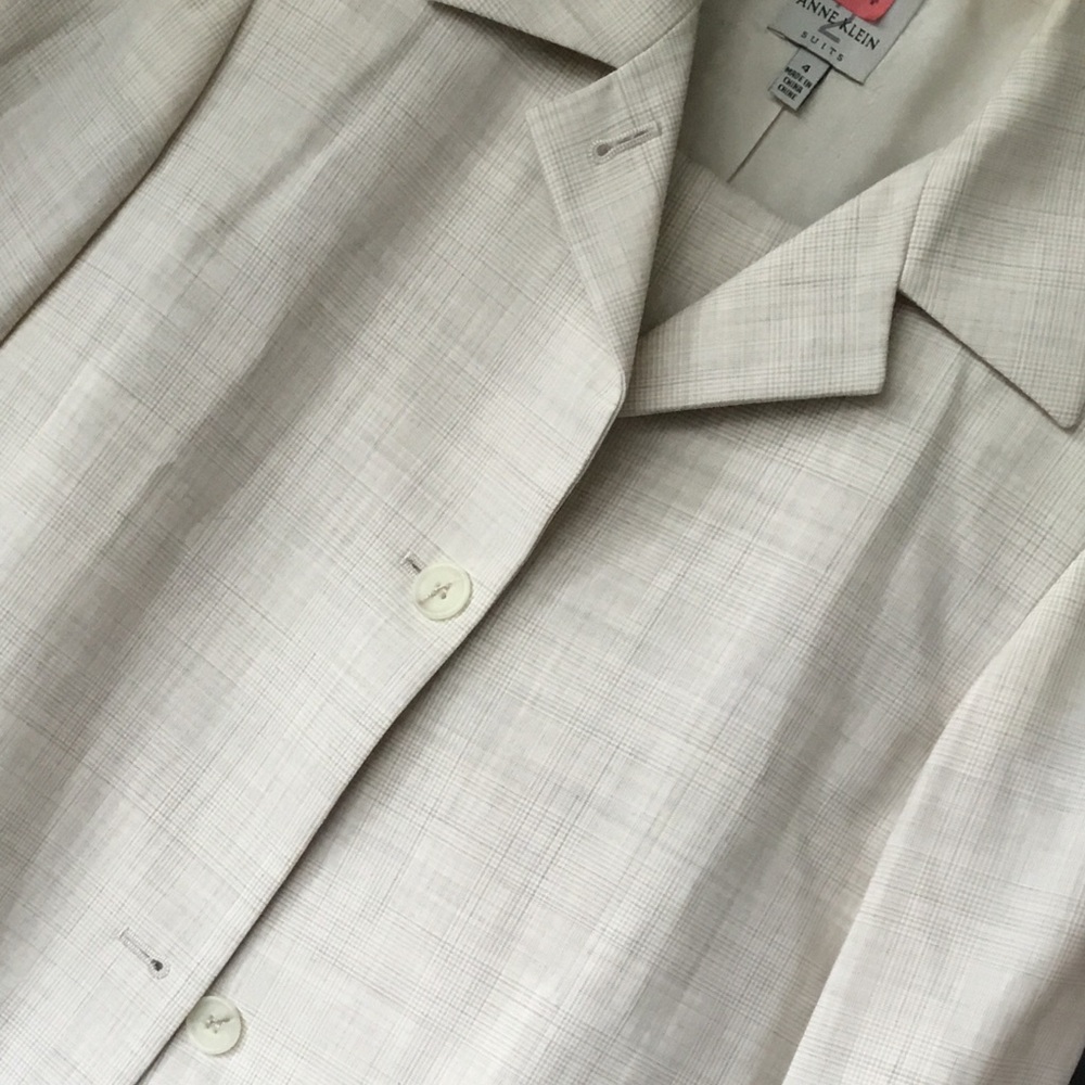 SOLD EUC Ann Klein pant suit. Every occasion SOLD
